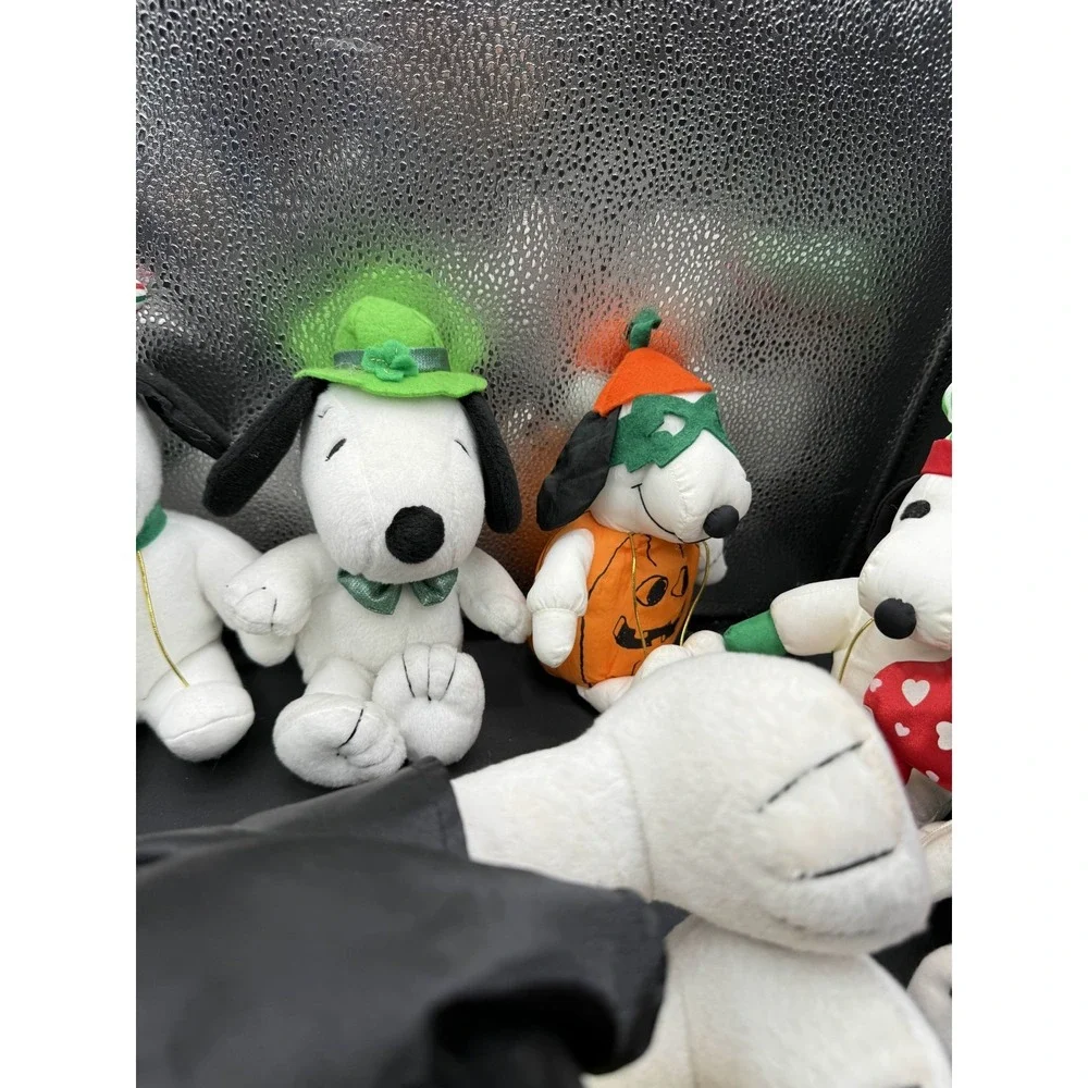 Vintage Hallmark Snoopy Peanuts Beanbag Plush Holiday Collection Lot of 8 Used